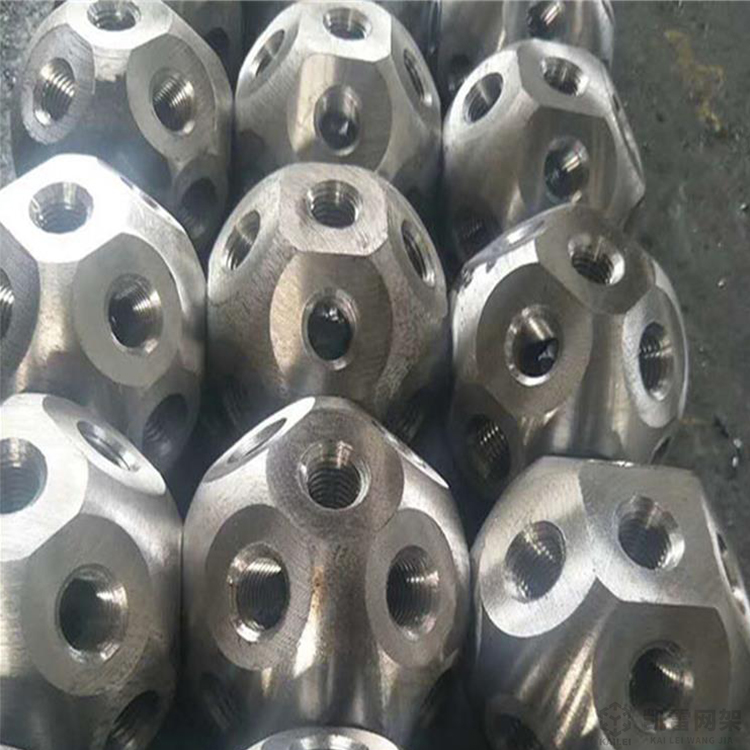 自贡螺栓球网架加工安装方法